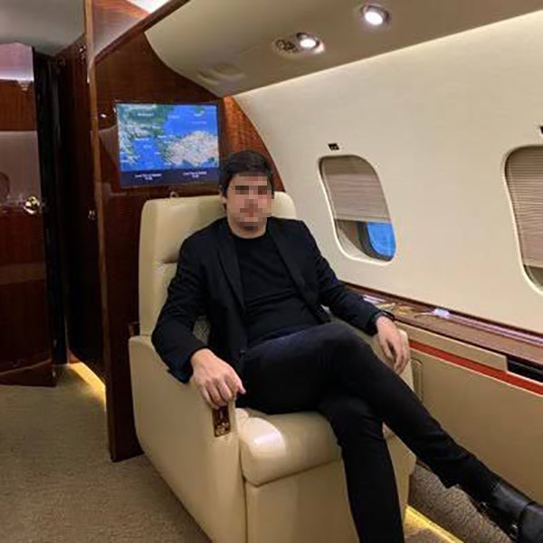 İstanbul’da bir avukat kız arkadaşlarını, banka kartlarından kendisine para aktararak