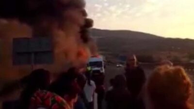 Ankara’da bir yolcu otobüsü otobanda alev aldı, yolcular panik yaşadı.