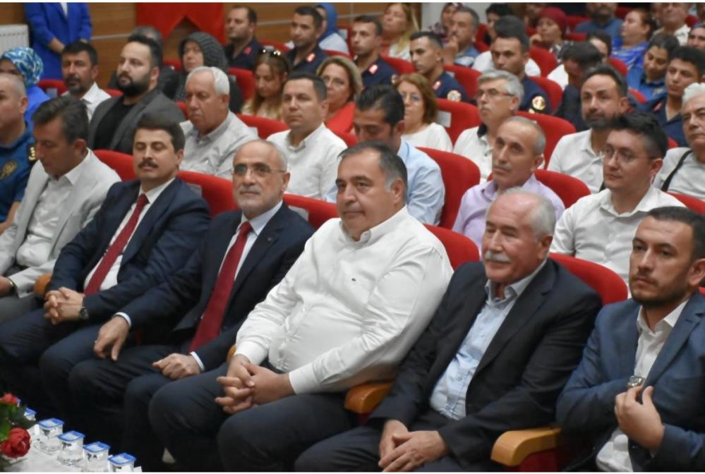 Ankara’nın ilçesi Nallıhan Kaymakamlığı tarafından "15 Temmuz Demokrasi ve Milli