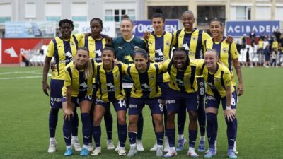 Fenerbahçe Kadın Futbol Takımında yeni sezon kadro planlaması çerçevesinde 17