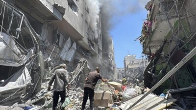 Gazze'deki hükümet, İsrail ordusunun halkı göçe zorlamak için son üç