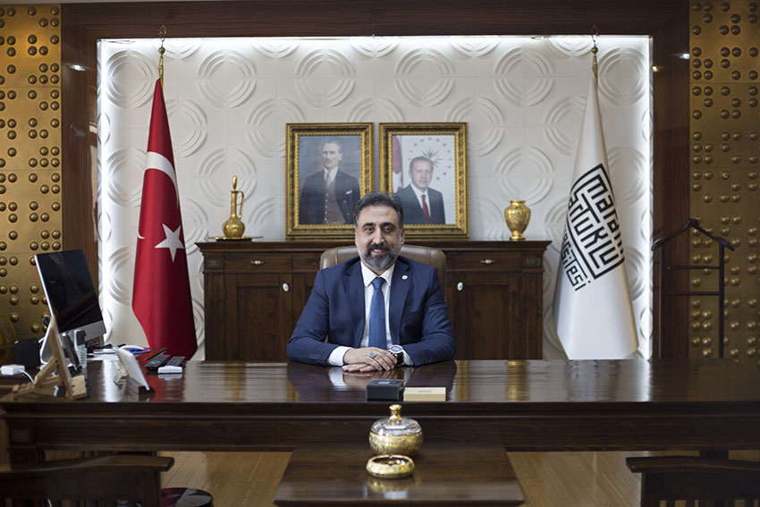 Mardin Artuklu Üniversitesi Rektörü Prof. Dr. İbrahim Özcoşar