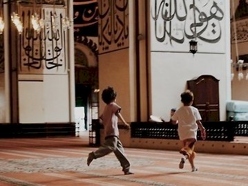 C C B F A67 B5 D4 403 F B39 C 76 D066 A B996 C