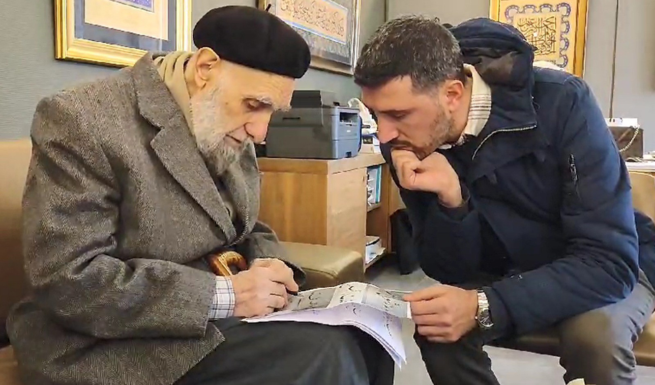 Hattat Erhan Bektaş, Reîsül Hattâtîn Hasan Çelebiden Meşk Ederken