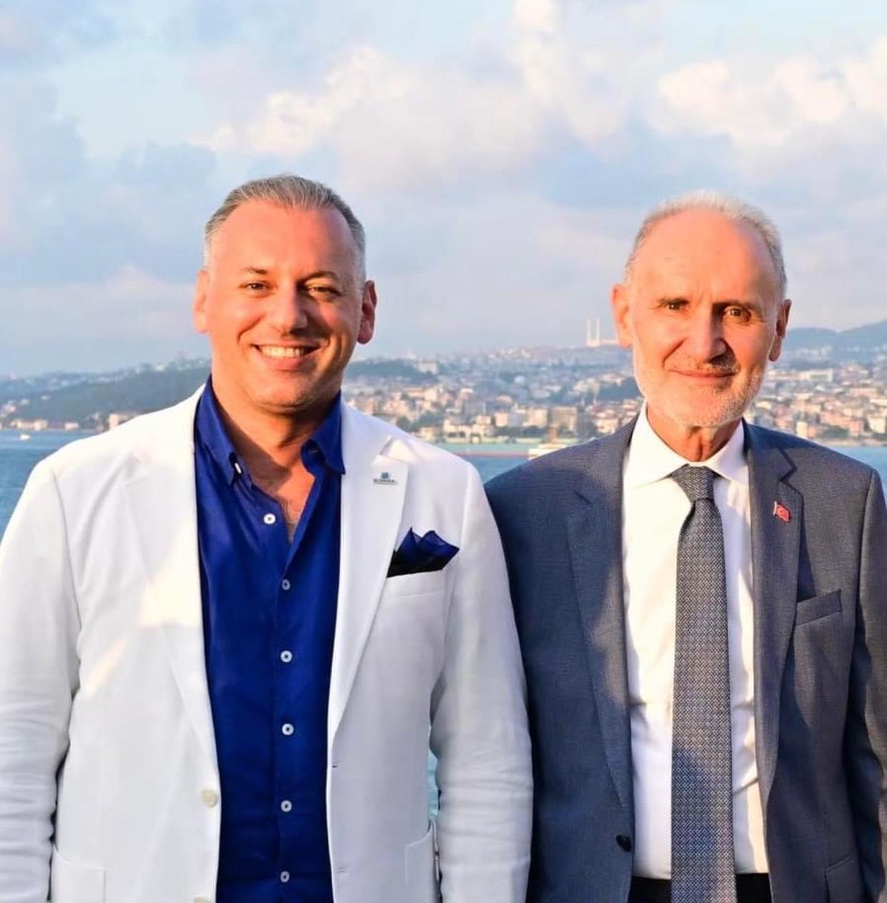 Dr.m.çağrı Gündoğdu (33)