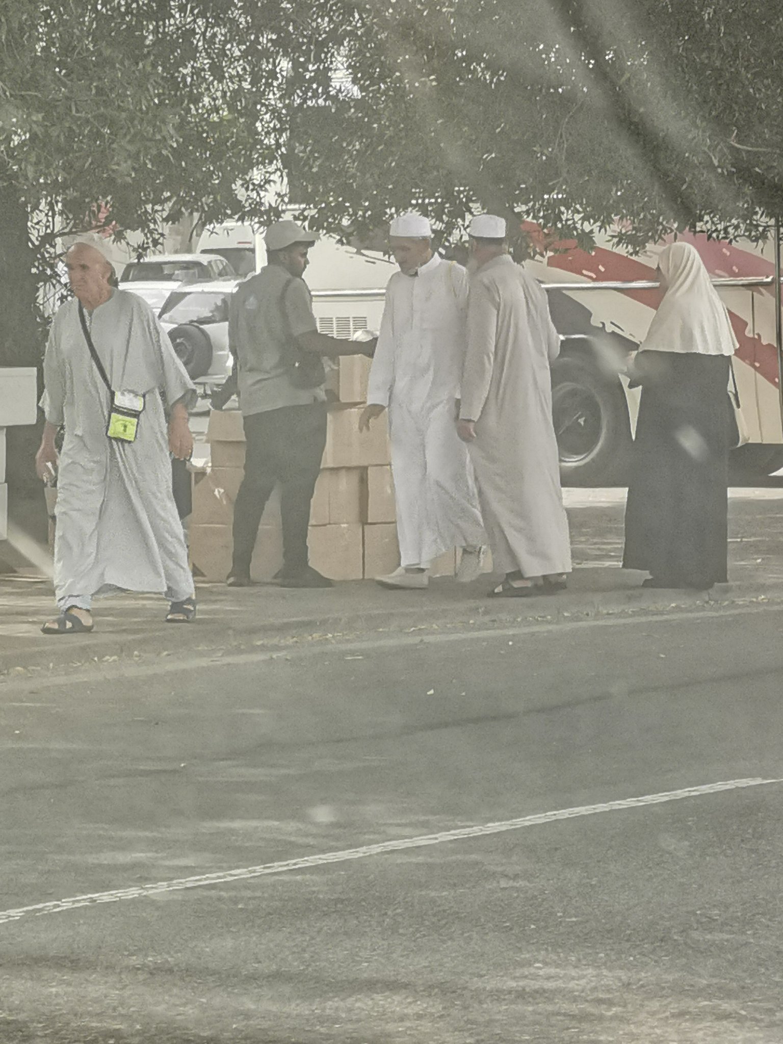 G J M W 2 X M A A Z9 Pd