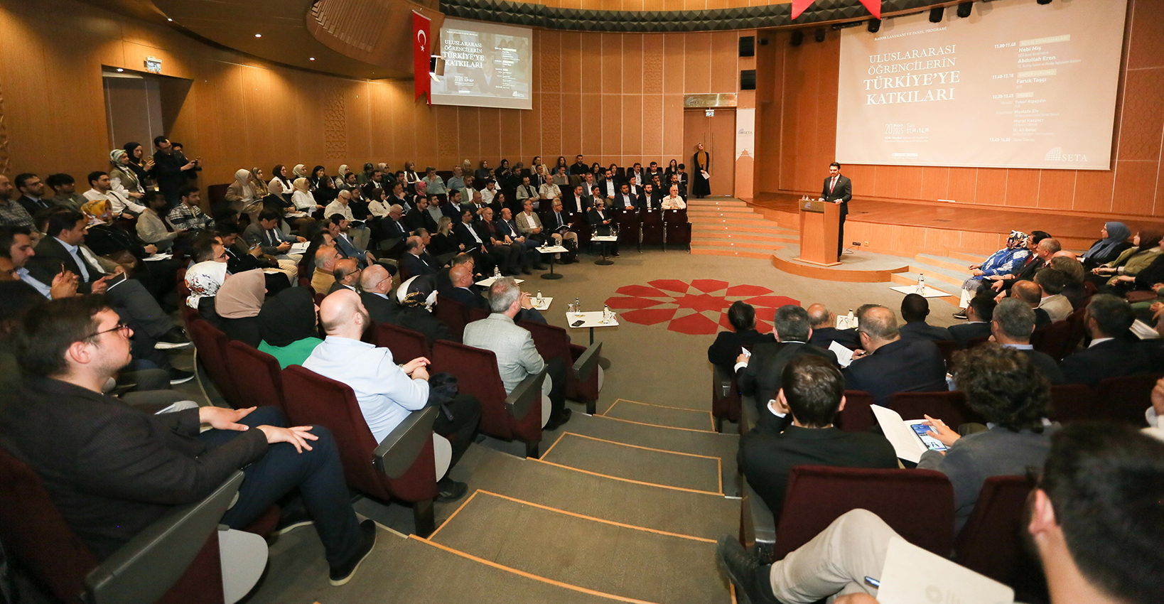 Ytb Başkanı İbrahim Eren Programın Açılış Konuşmasını Yaparken++