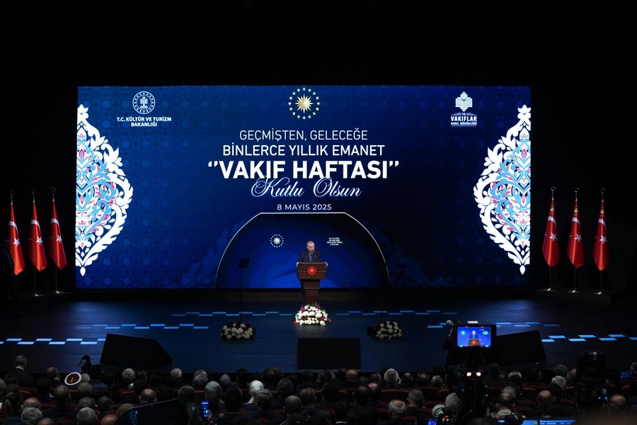 Cumhurbaşkanı Recep Tayyip Erdoğan 2