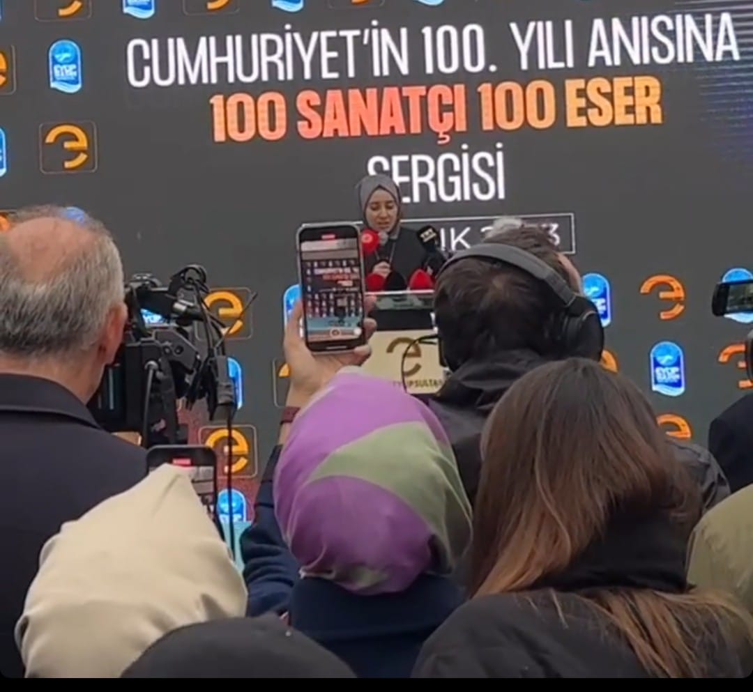 Eyüpsultan Belediyesi Sanat Danışmanı Leyla Kara