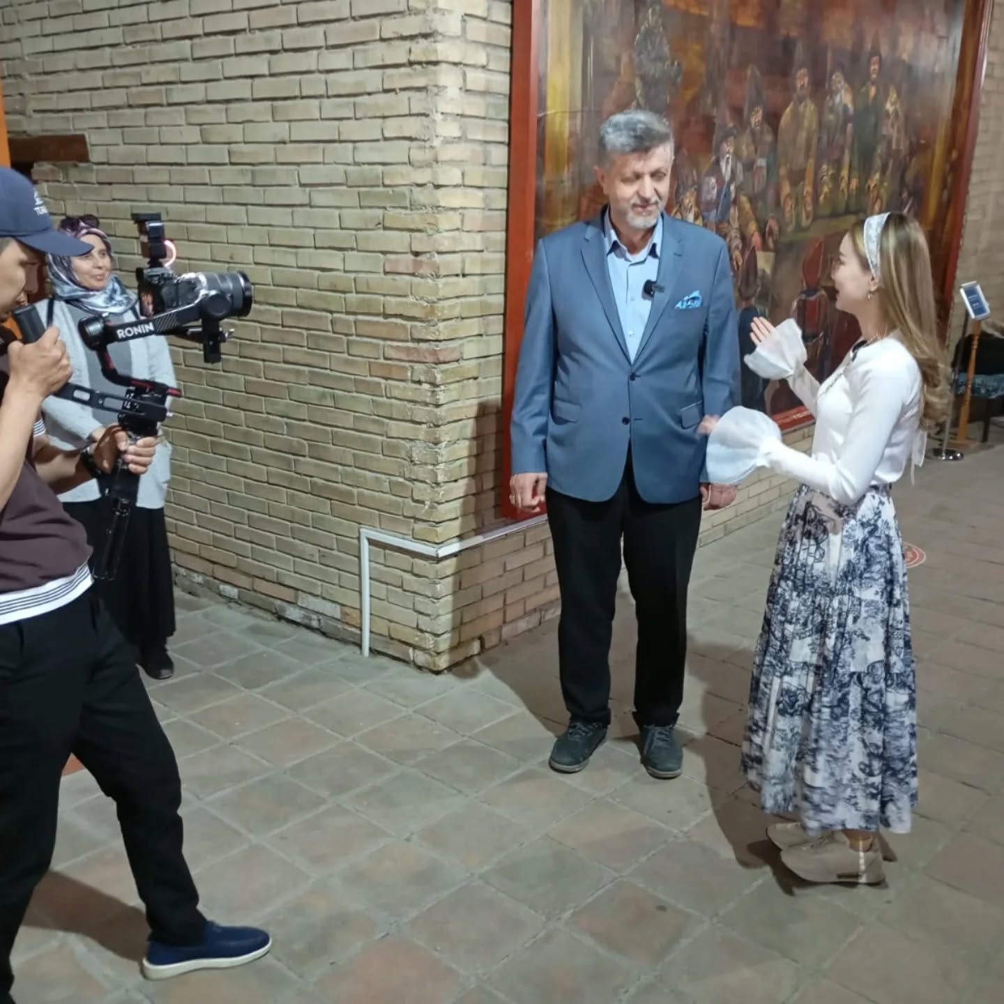 Yazarımız İbrahim Ethem Gören Kazakistan Tvye Demeç Verirken