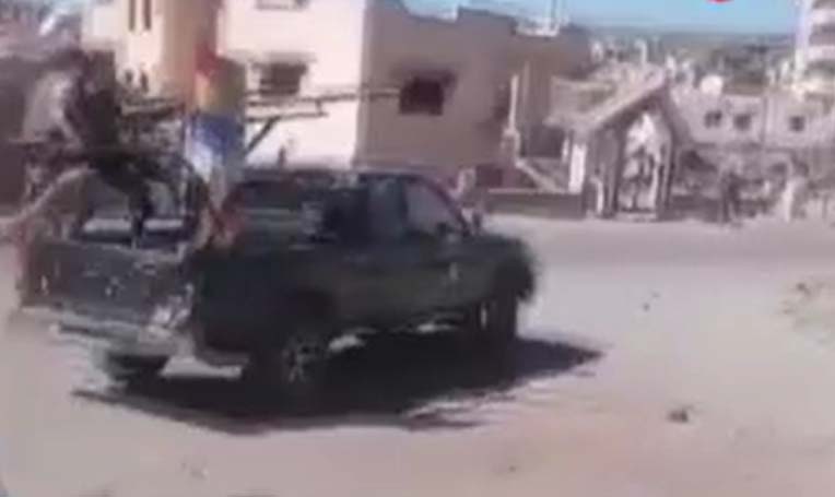 Suriye’nin nüfusunun büyük bölümü Dürzi olan Süveyda kentinde yaşanan silahlı