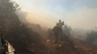 Suriye'nin Lazkiye ilinde 10 gündür devam eden orman yangınlarında 15