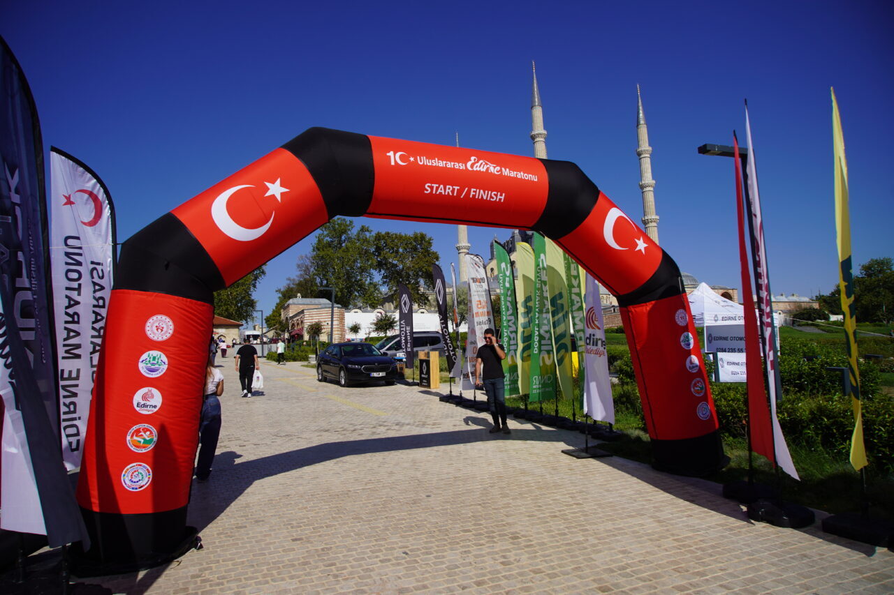 Edirne'de Balkan Ülkeleri Dostluk Grubu Spor Kulübü tarafından düzenlenen 10.