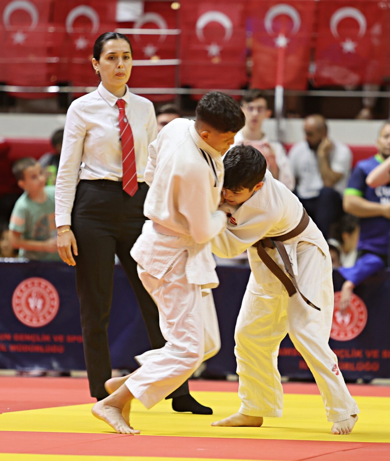 Samsun'da düzenlenen 21. Uluslararası Karadeniz Judo Şampiyonası, sona erdi.