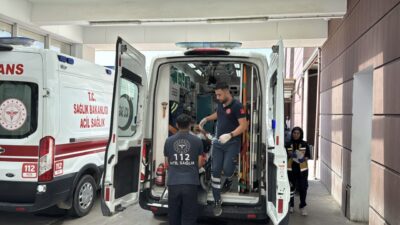 Adıyaman'da iki grup arasında çıkan kavgada 2 kişi yaralandı.