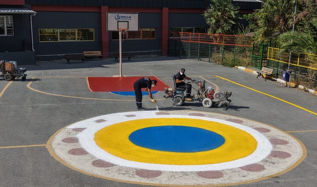 İstanbul'un Bağcılar Belediyesi, yeni eğitim öğretim yılına hazırlık kapsamında okul