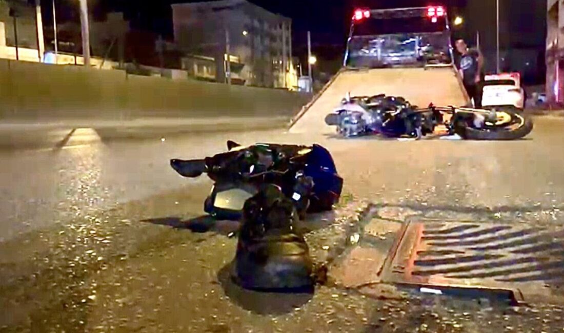 Bursa’da motosikletin devrilmesi sonucu ağır yaralanan 2 kişi hastaneye kaldırıldı.