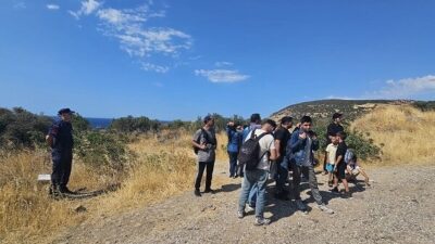 Çanakkale'nin Ayvacık ilçesinde 19 düzensiz göçmen yakalandı.