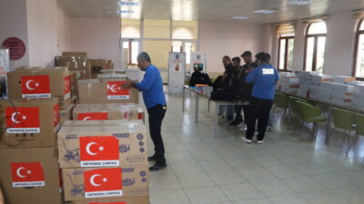  Çankırı'da 5 sivil toplum kuruluşu tarafından Suriye'deki öğrencilere kırtasiye malzemesi