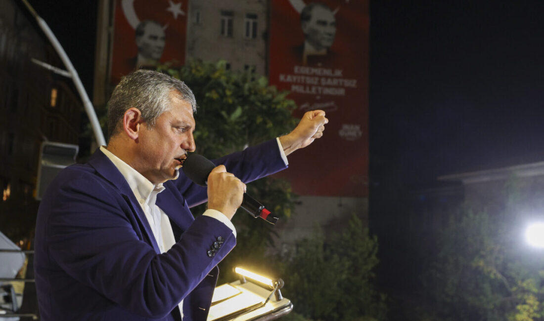 CHP Genel Başkanı Özgür Özel, İstanbul Büyükşehir Belediyesine (İBB) yönelik