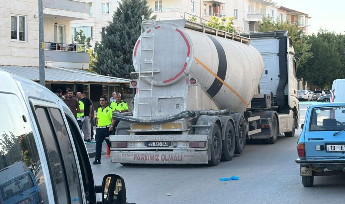Çorum'da silobas dorse takılı tırın bisiklete çarpması sonucu ağır yaralanan