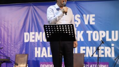 DEM Parti Eş Genel Başkanı Tuncer Bakırhan, Van'da düzenlenen "Barış