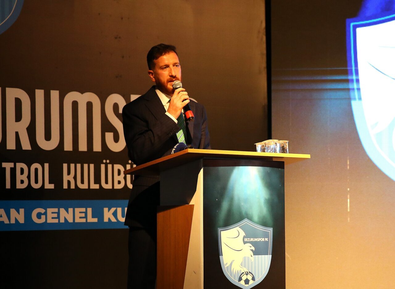  Trendyol 1. Lig ekiplerinden Erzurumspor FK'nin başkanlığına yeniden Ahmet Dal