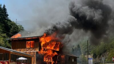 Giresun'un Dereli ilçesinde restoranda çıkan yangın itfaiye ekiplerince söndürüldü.