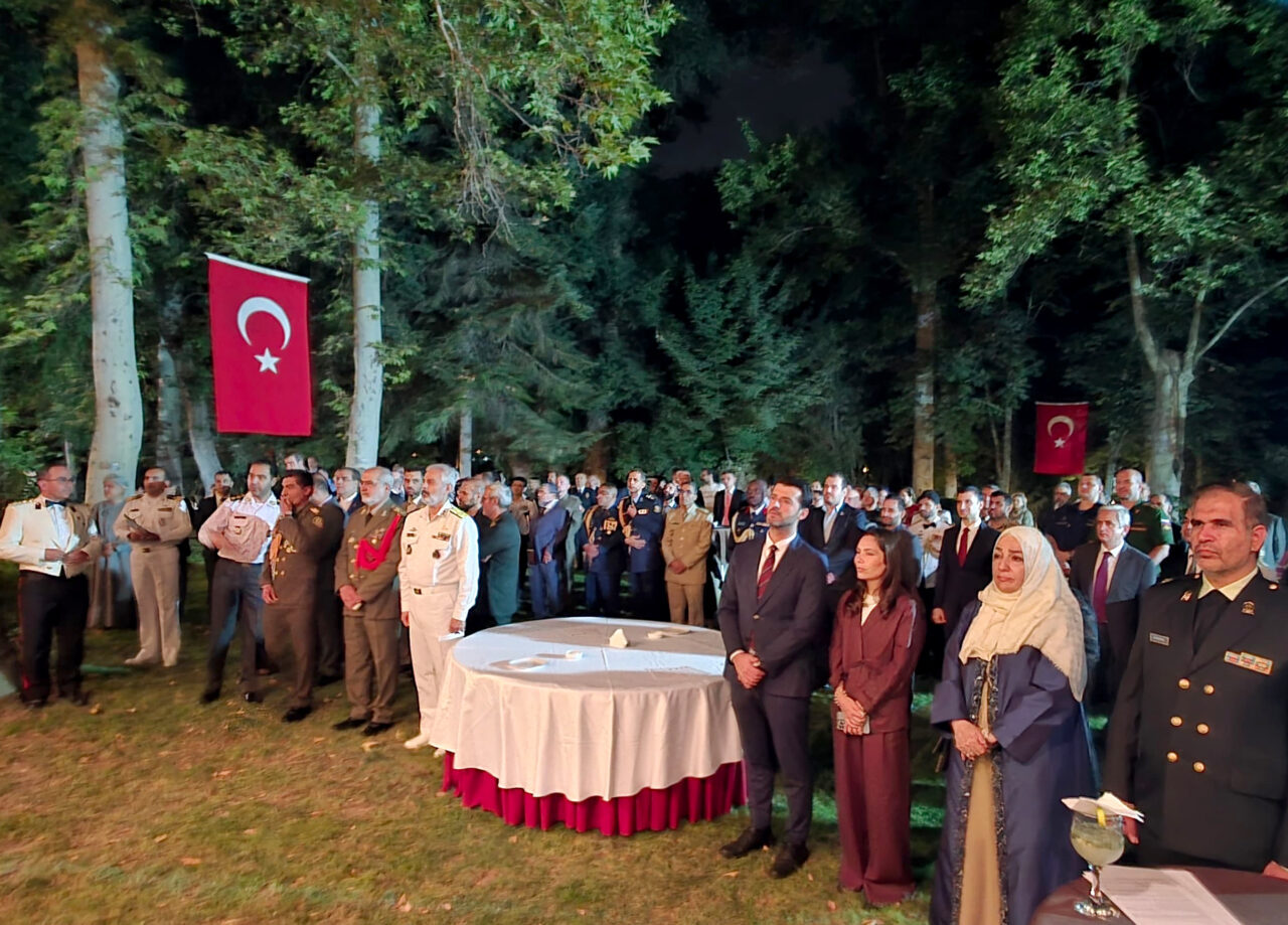  İran'ın başkenti Tahran'da, 30 Ağustos Zafer Bayramı ve Türk Silahlı
