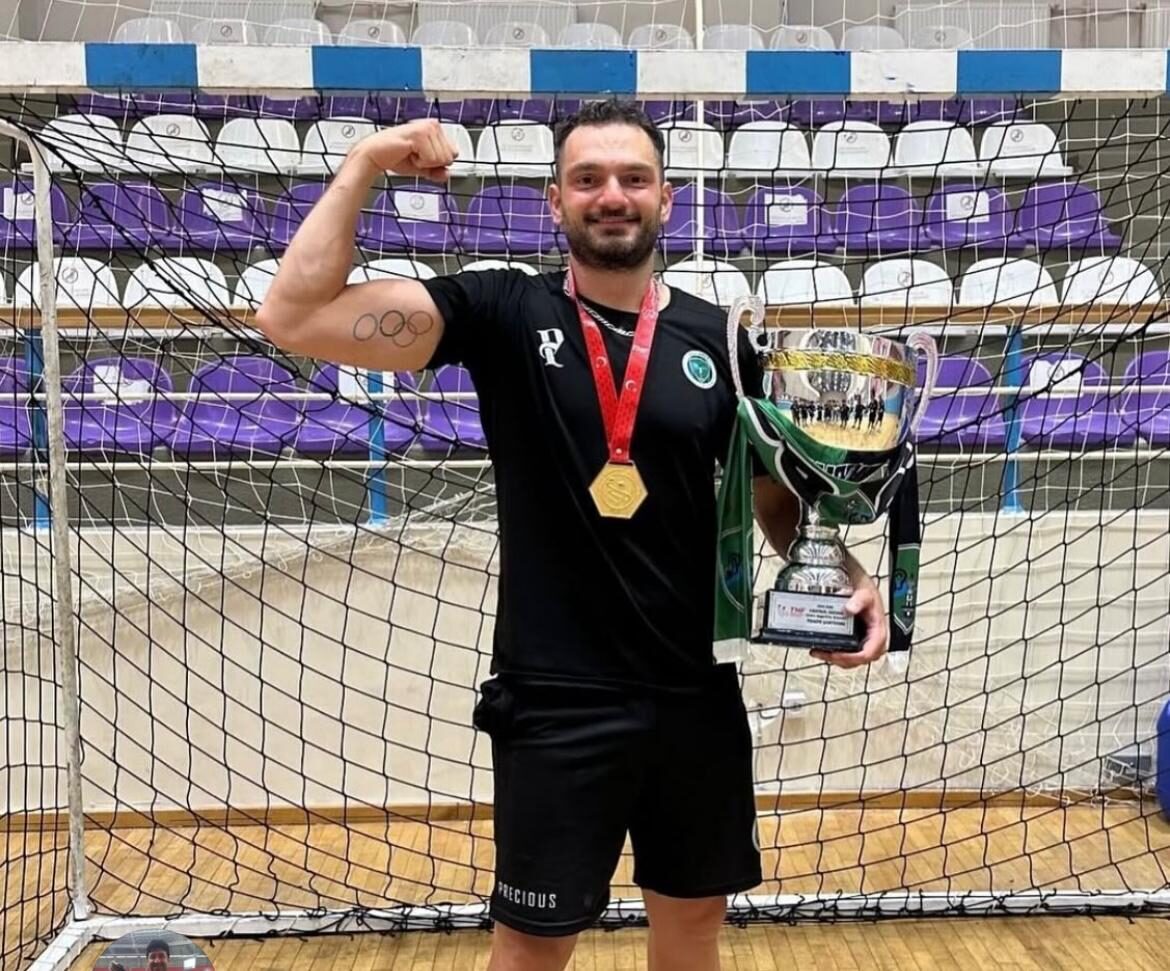 İşitme Engelliler Milli Hentbol Takımı oyuncularından Cem Denli, 2 Ağustos'ta