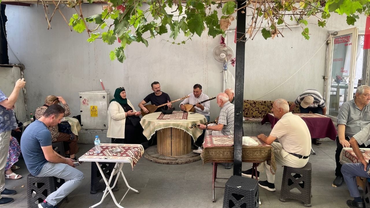 Kahramanmaraş merkezli 6 Şubat 2023 depremlerinden sonra Isparta'ya yerleşen 76