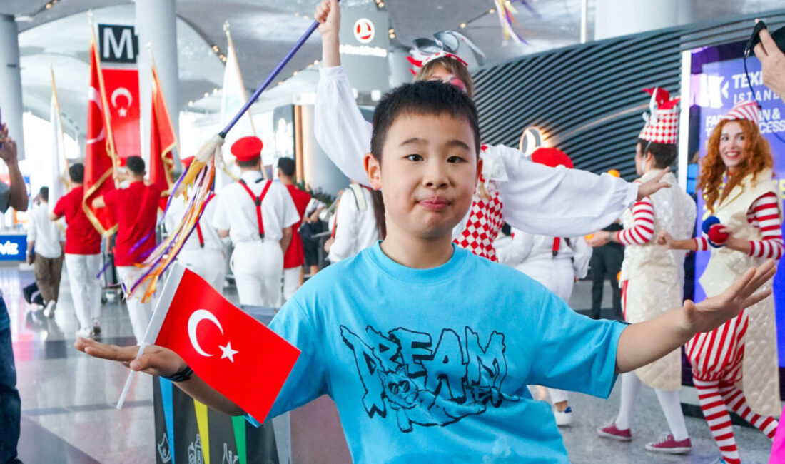 İstanbul Havalimanı'nda, 30 Ağustos Zafer Bayramı'nın 103. yıl dönümü coşkuyla