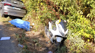  İzmir’in Ödemiş ilçesine otomobil ile motosikletin çarpışması sonucu 2 kişi