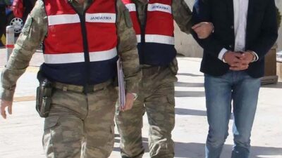 Afyonkarahisar'ın Sinanpaşa ilçesinde kaçak kazı yapan 7 şüpheli, jandarma ekiplerince
