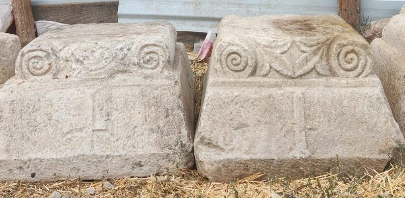 Kütahya'da bir evde Bizans dönemine ait olduğu değerlendirilen 4 mermer