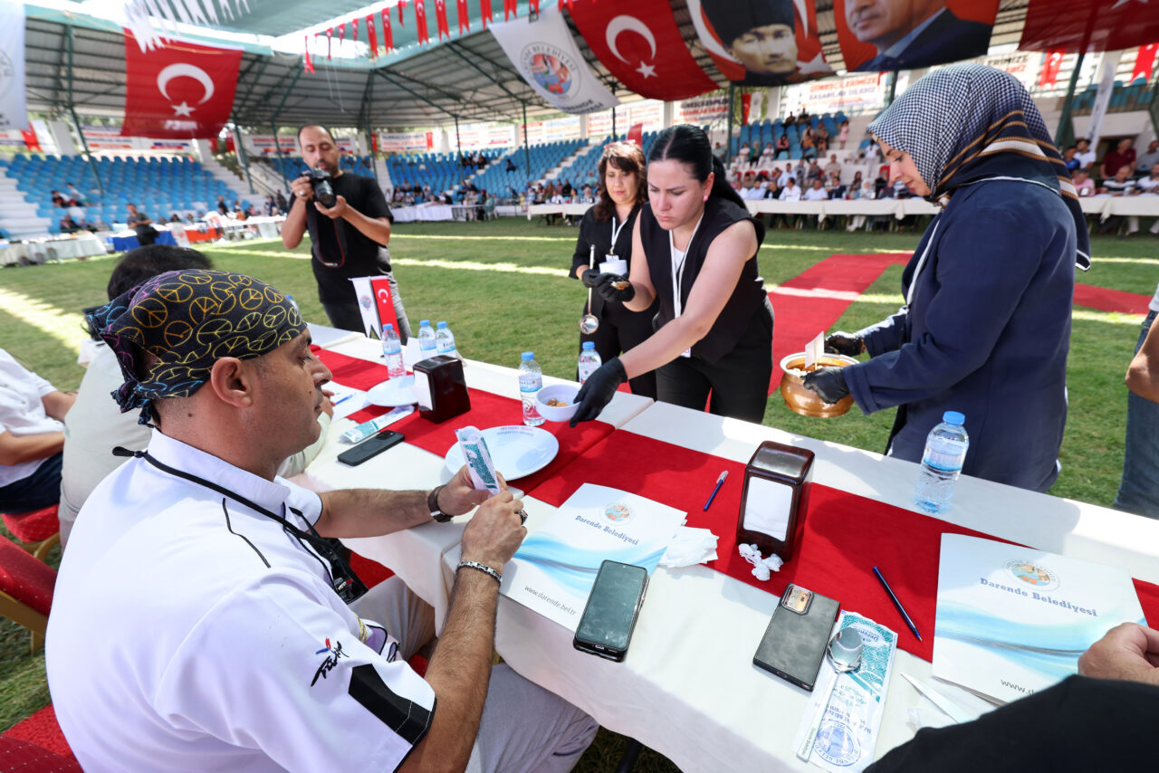  Malatya'nın Darende ilçesinde Zengibar Karakucak Güreş ve Kültür Festivali kapsamında