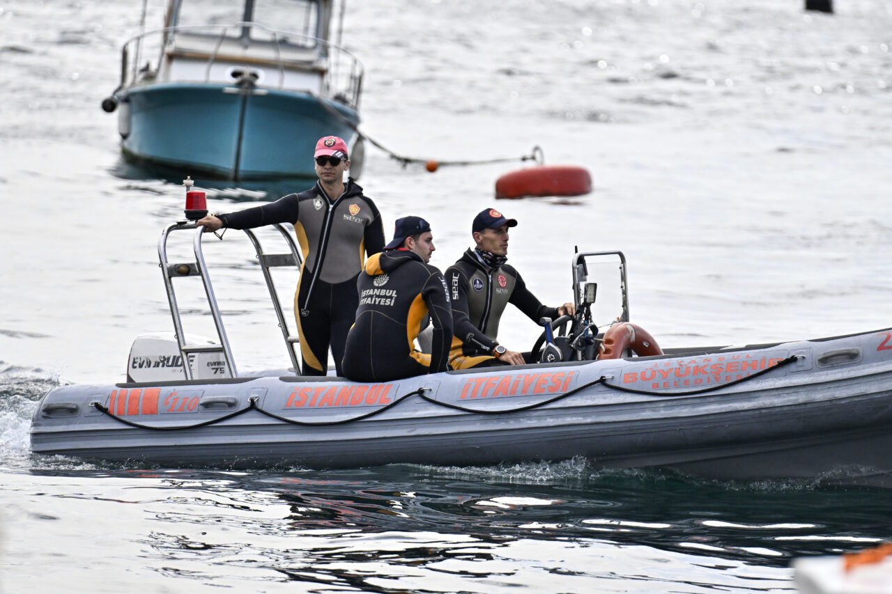Sahil Güvenlik Marmara ve Boğazlar Bölge Komutanlığınca, İstanbul Boğazı'ndaki kayıp
