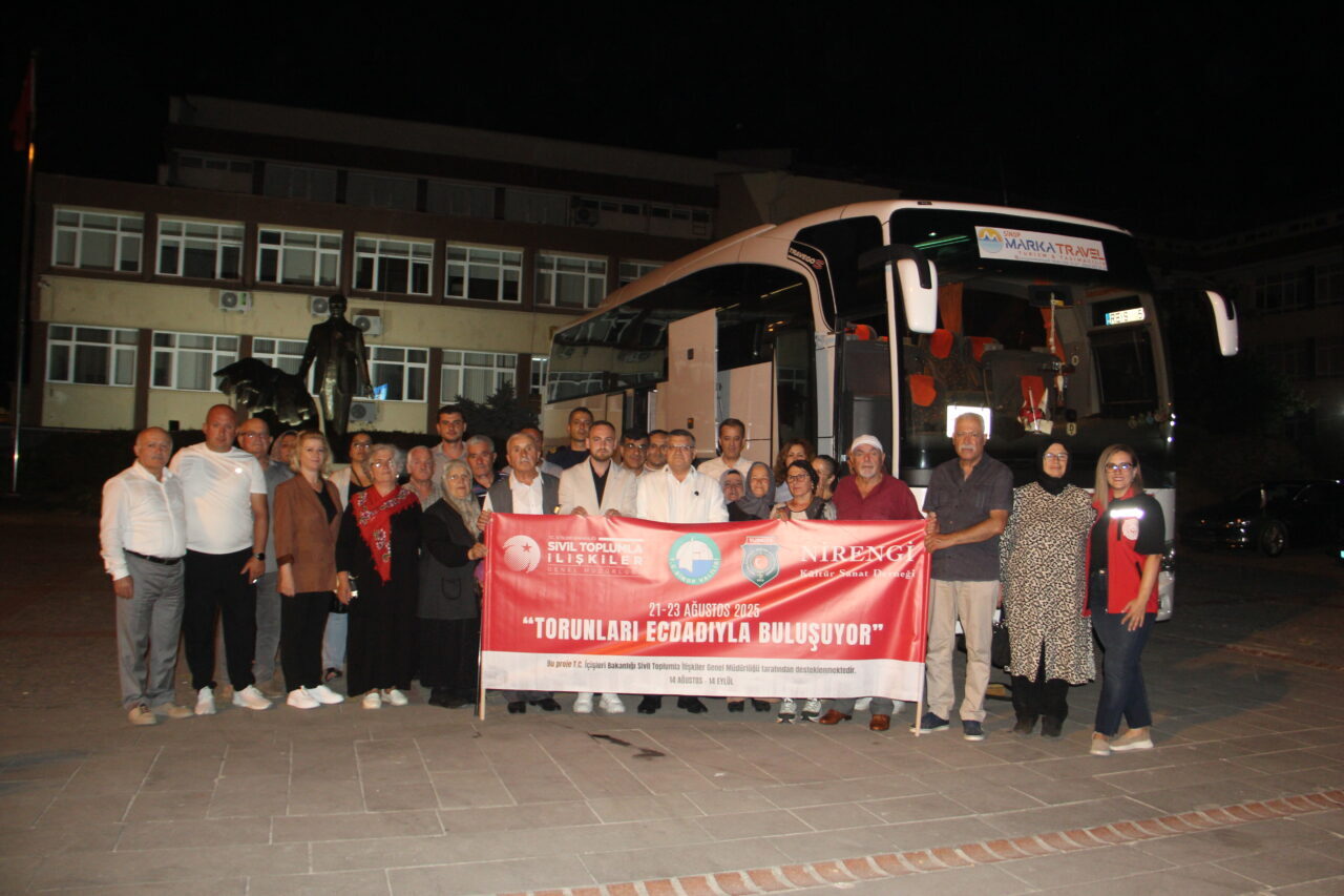 Sinop'ta "Torunları Ecdadıyla Buluşuyor Projesi" kapsamında şehit yakınları ve gaziler,