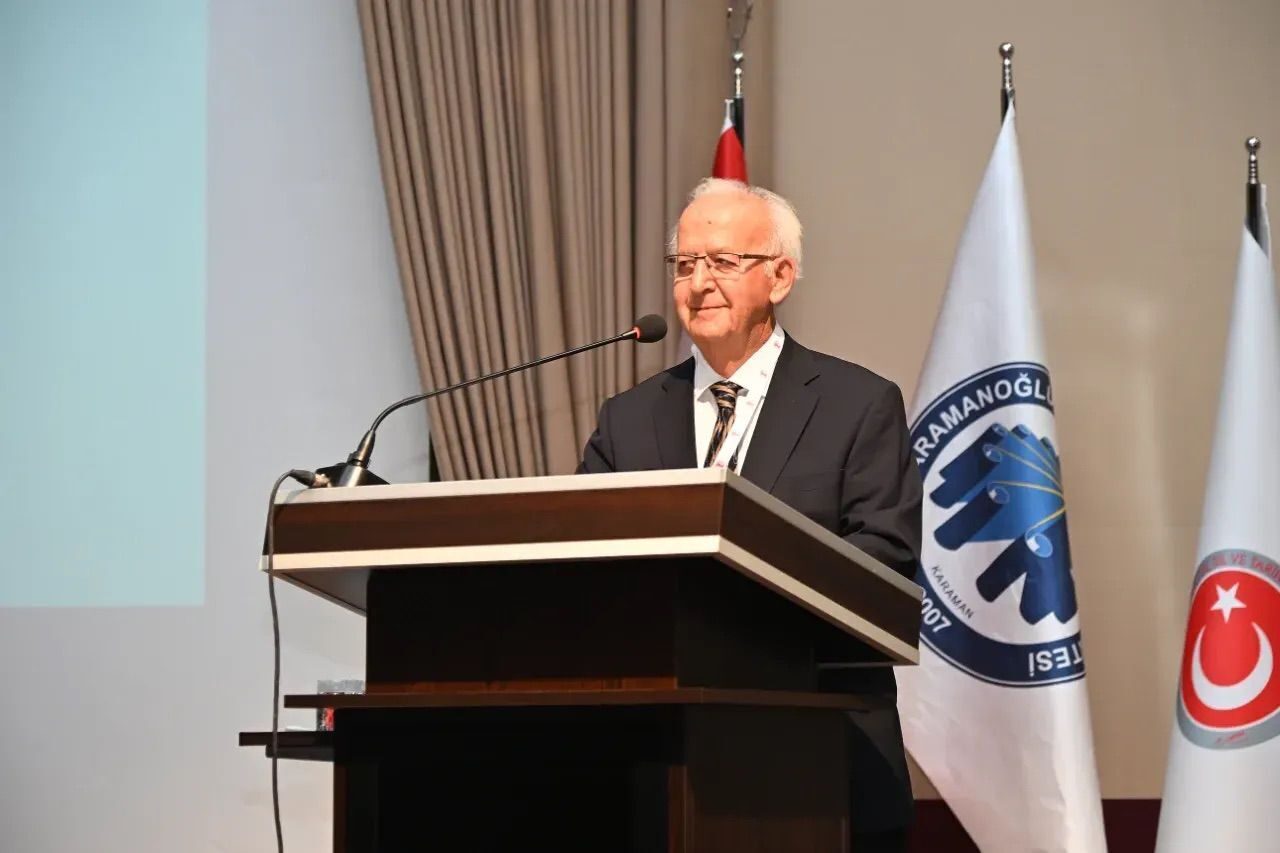 Türk Dil Kurumu (TDK) ve Karamanoğlu Mehmetbey Üniversitesi işbirliğiyle Karaman'da