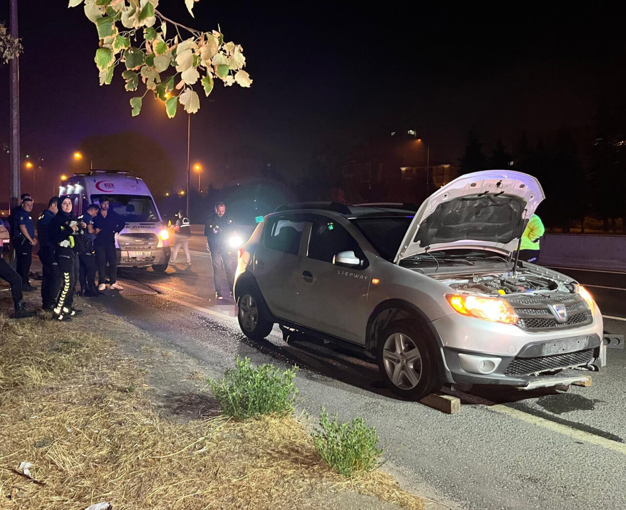 Tekirdağ'ın Çorlu ilçesinde SUV tipi aracın çarptığı yaya yaşamını yitirdi.