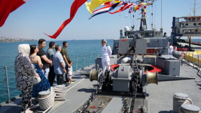  Tekirdağ'da 30 Ağustos Zafer Bayramı dolayısıyla Deniz Kuvvetleri Komutanlığı mayın