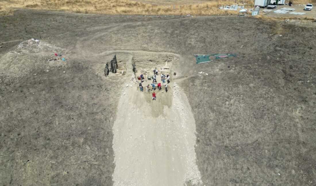  Tekirdağ'ın Marmaraereğlisi ilçesinde yer alan 5 bin yıllık Perinthos Antik