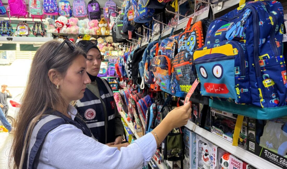  İstanbul Ticaret İl Müdürlüğü ekipleri, kentte 2025-2026 yılı eğitim öğretim