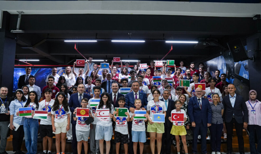 Türkiye Uzay Ajansı ve Uzay Kampı Türkiye işbirliğinde düzenlenen "TUA