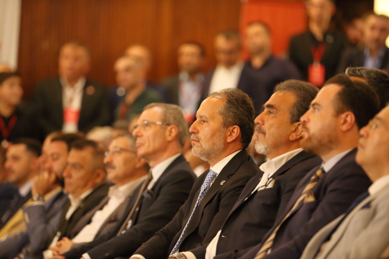  Yeniden Refah Partisi Genel Başkanı Fatih Erbakan, "Aynı 54. hükümette