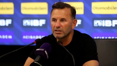 Galatasaray Teknik Direktörü Okan Buruk, Trendyol Süper Lig'in 3. haftasında
