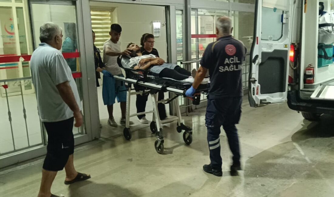 Adana'nın Saimbeyli ilçesinde halı saha maçında çıkan taşlı ve sopalı