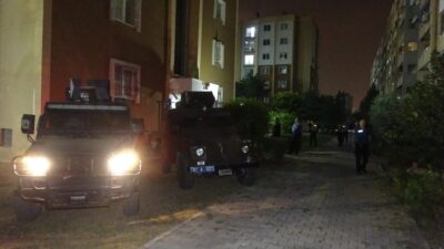  Adana'nın Ceyhan ilçesinde boşanma aşamasındaki eşinin babası tarafından pompalı tüfekle