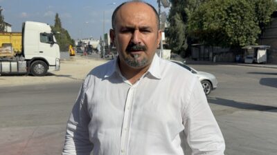  Adana'nın merkez Çukurova ilçesinde sahipsiz köpeklerin 3 yaşındaki çocuğu kovalaması