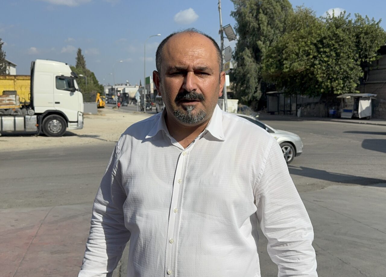  Adana'nın merkez Çukurova ilçesinde sahipsiz köpeklerin 3 yaşındaki çocuğu kovalaması